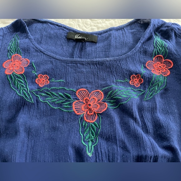 Forever 21 Dresses & Skirts - Gorgeous forever 21 cobalt embroidered minidress!